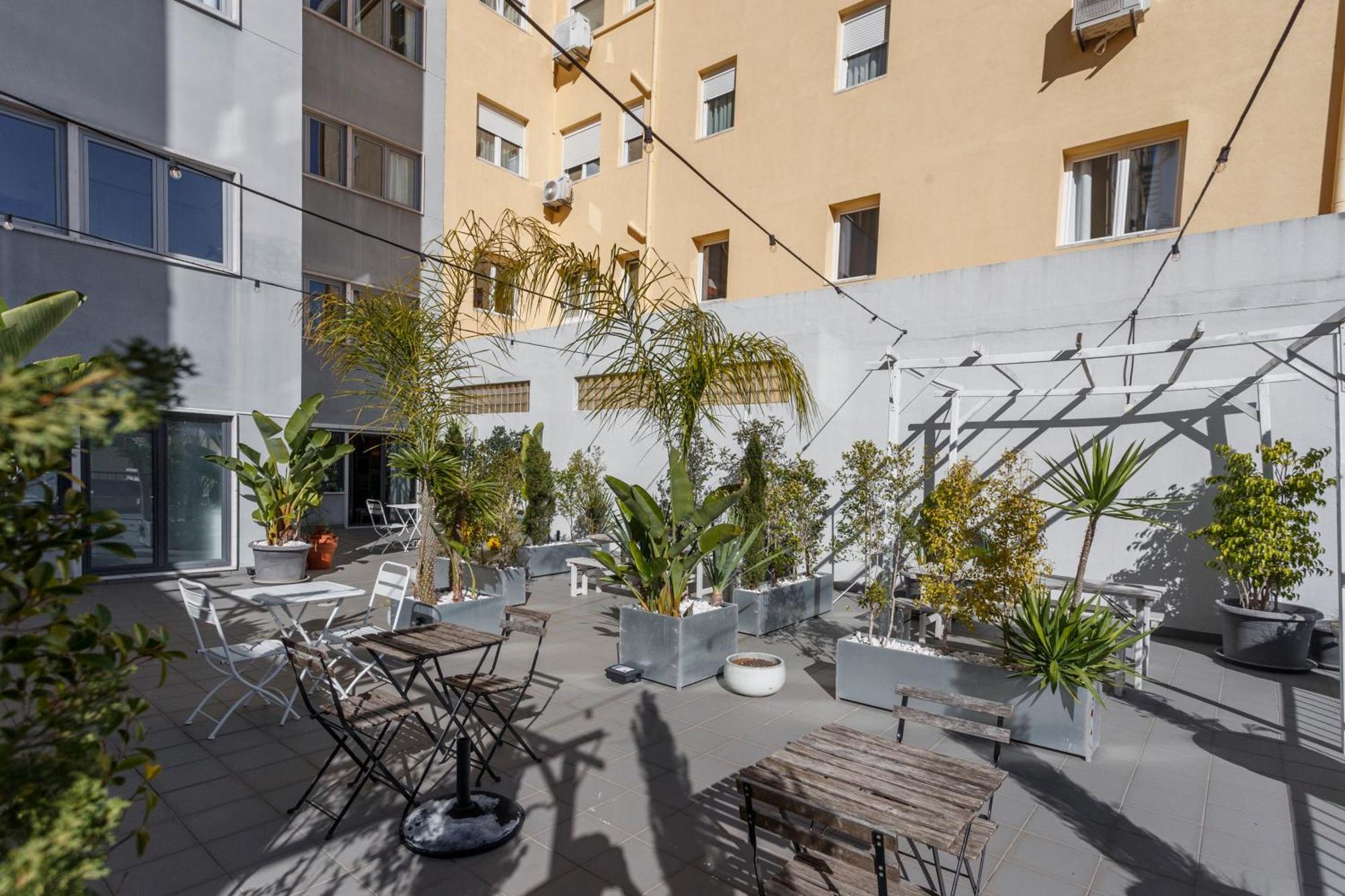 Apperol Lisbon Escape - By Misha'S Place 2A 外观 照片